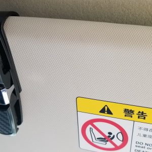 Đồ chơi xe hơi - Dụng cụ kẹp mắt kính, giấy tờ, thẻ và các vật dụng nhỏ