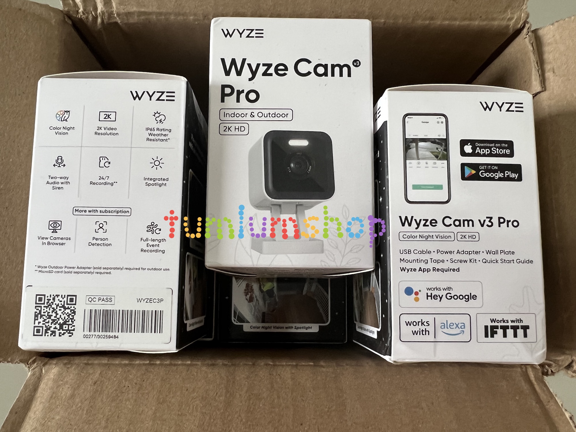 Wyze Cam V3 Pro 2023 - Camera 2K an ninh gia đình quay màu hồng ngoại kèm đèn trợ sáng